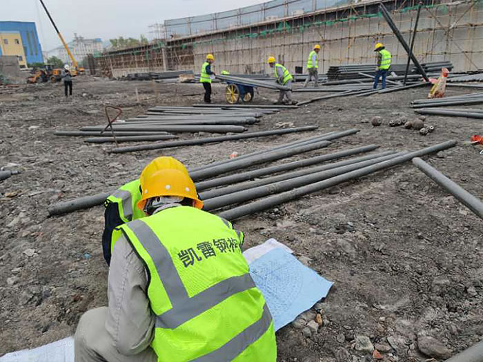 东阳螺栓球网架结构